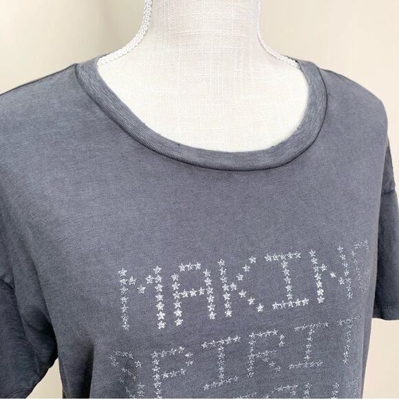 NWT Aerie Cropped T Shirt Making Spirts Bright Glittery Stars Holiday M - Picture 3 of 9